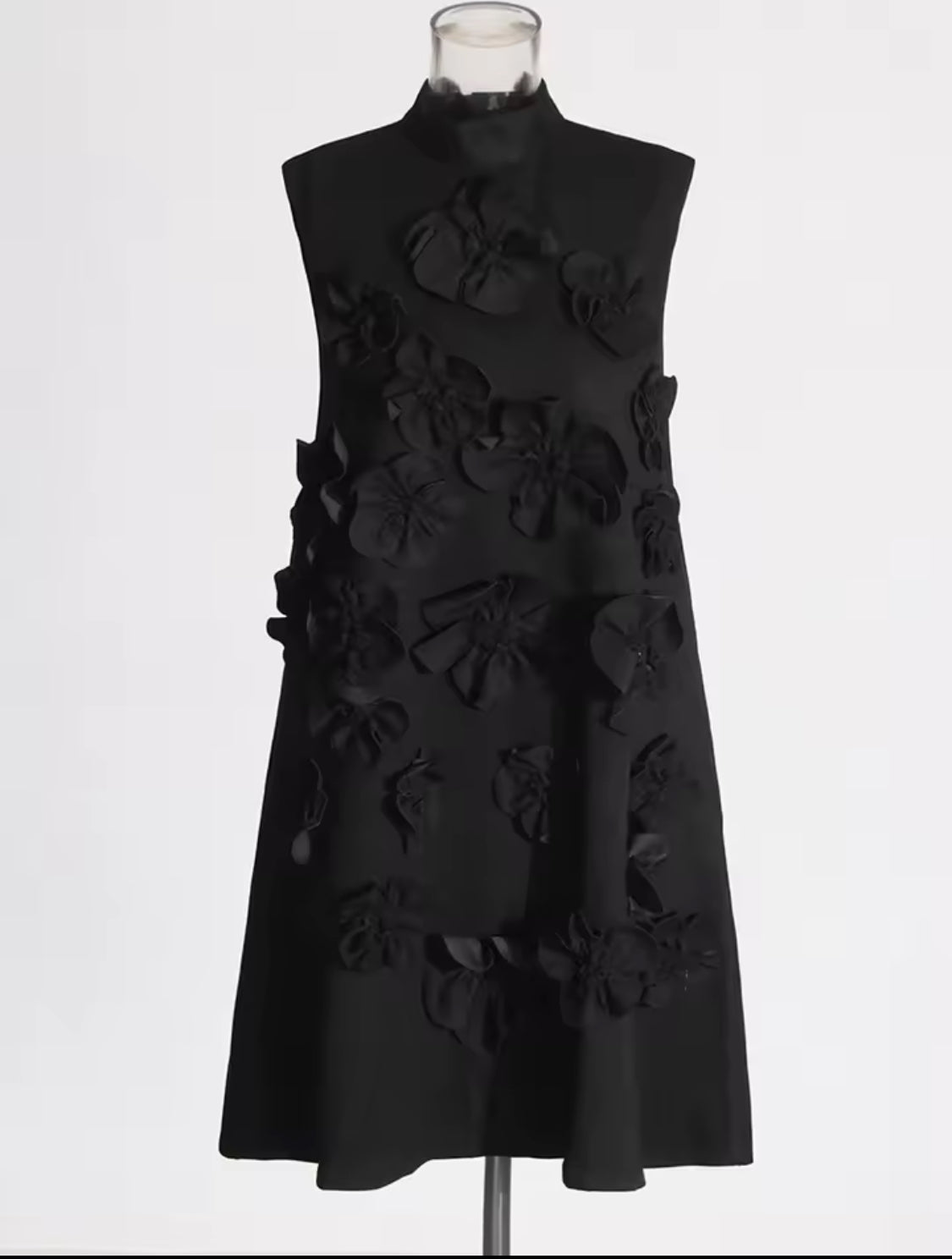 3D Floral Appliqué Sleeveless Dress