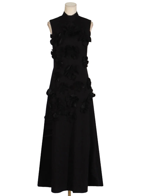 3D Floral Appliqué Sleeveless Maxi Dress