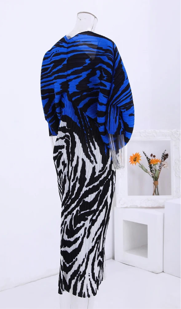 Zebra print Pleated Maxi Dress