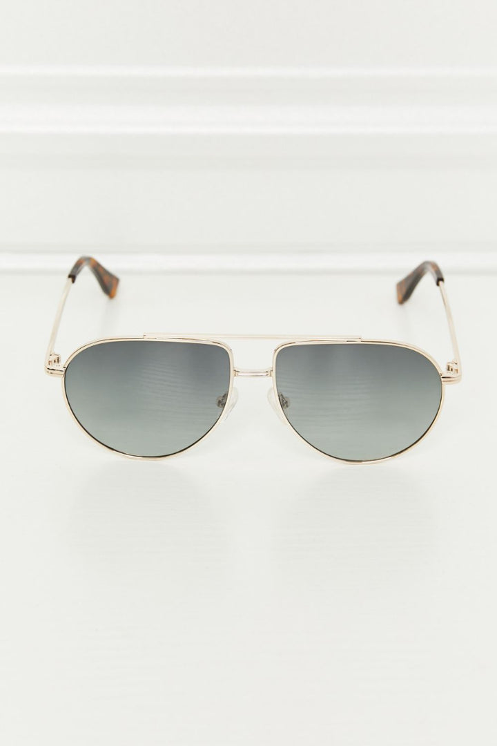 Keeping it Cool Aviator Sunglasses