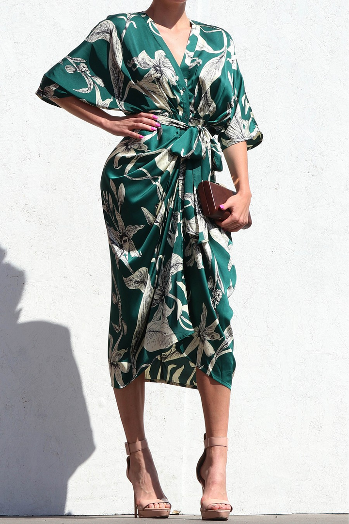 VICTORIA FLORAL PRINT MIDI DRESS - Green