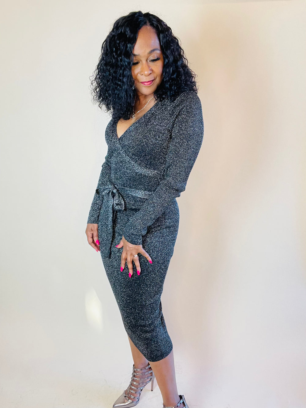 Avery Glitter Knit Midi Dress - Moody Fitzs Boutique