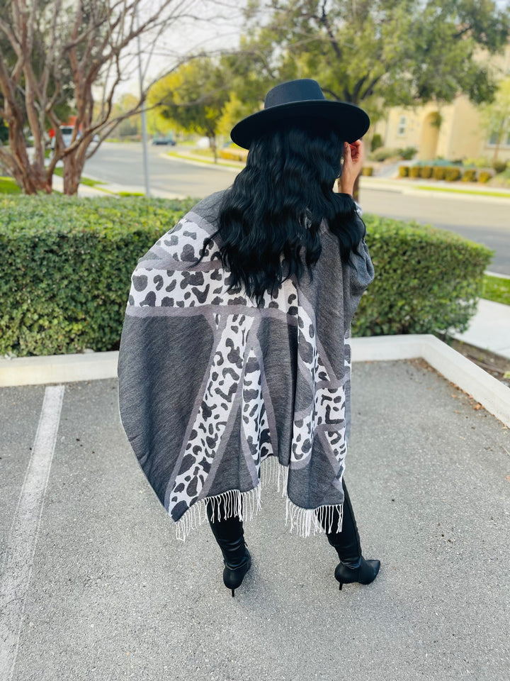 Tara's Versatile Animal Print Shawl - Moody Fitzs Boutique