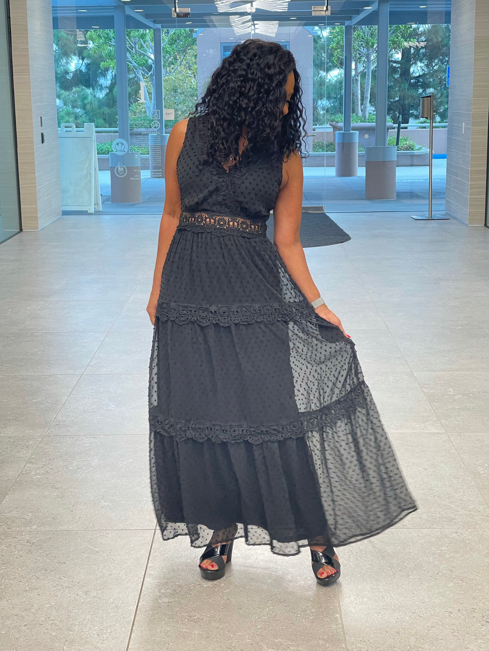 The Lace Maxi Dress - Moody Fitzs Boutique
